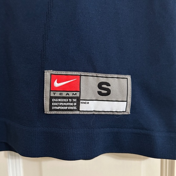 Nike Mens Activewear Short Sleeve Shirt - Picture 4 of 6